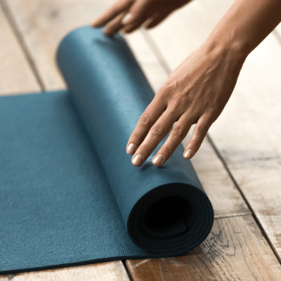What is the Difference Between a Yoga Mat and a Pilates Mat